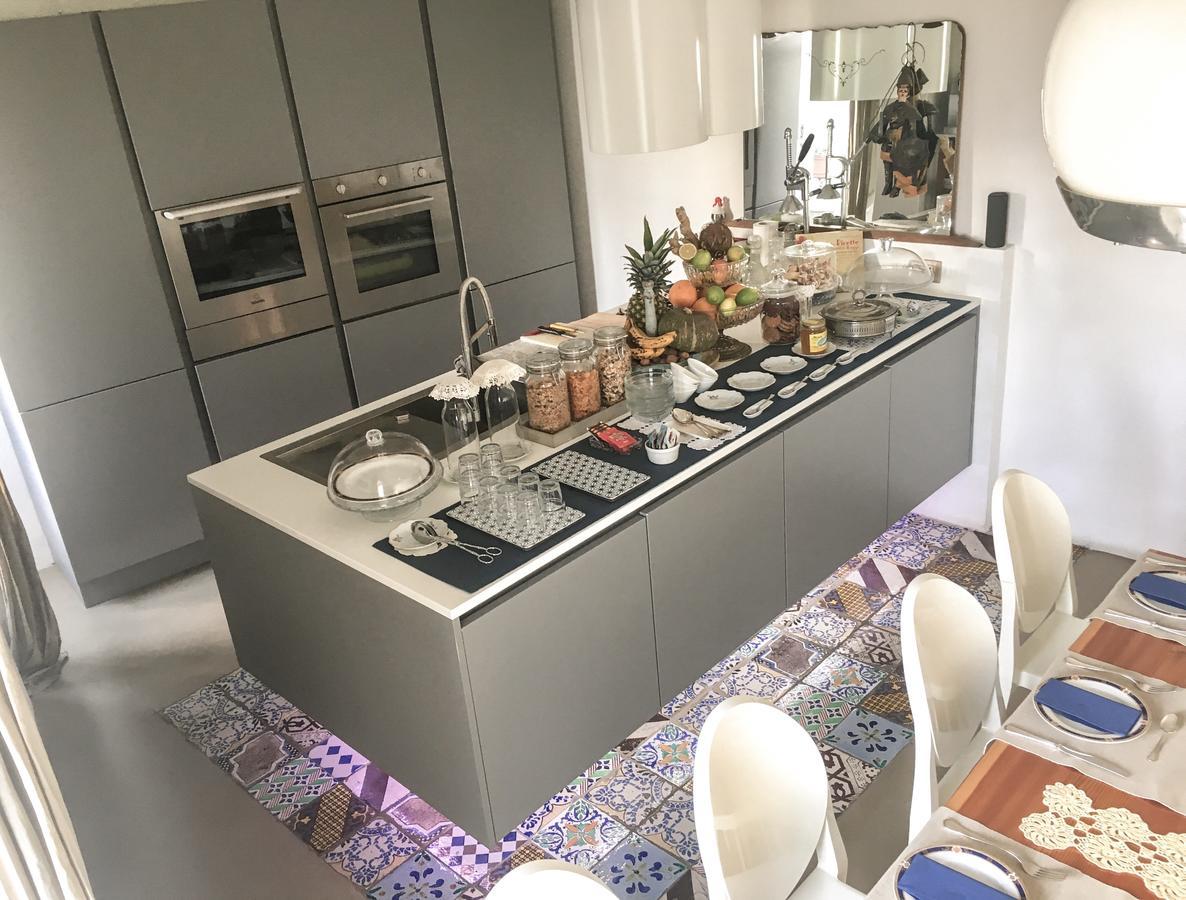 Melodia3 Suites Noto Bagian luar foto